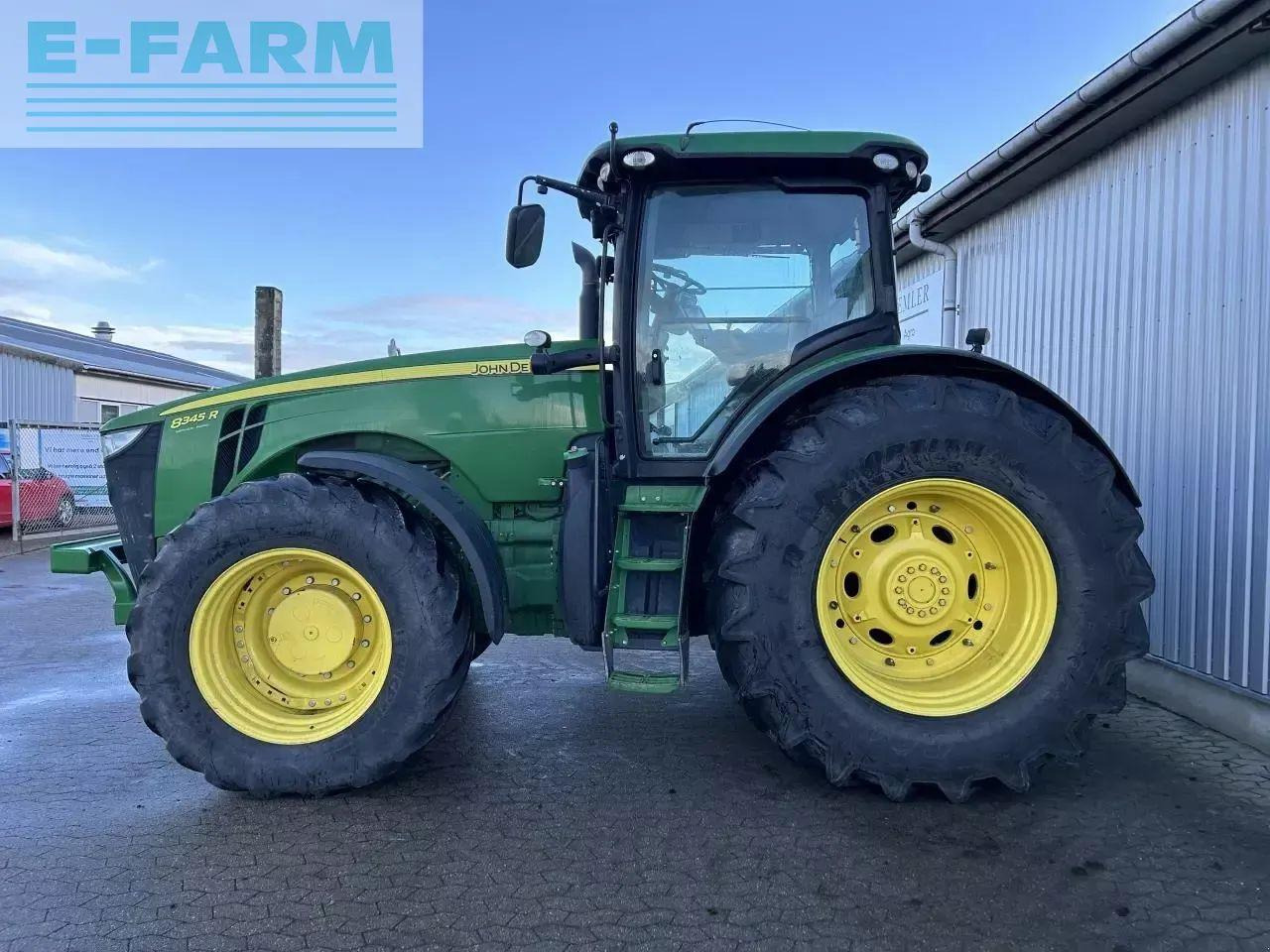 John Deere 8345r - טרקטור חקלאי: תמונה 2 John Deere 8345r - טרקטור חקלאי: תמונה 2