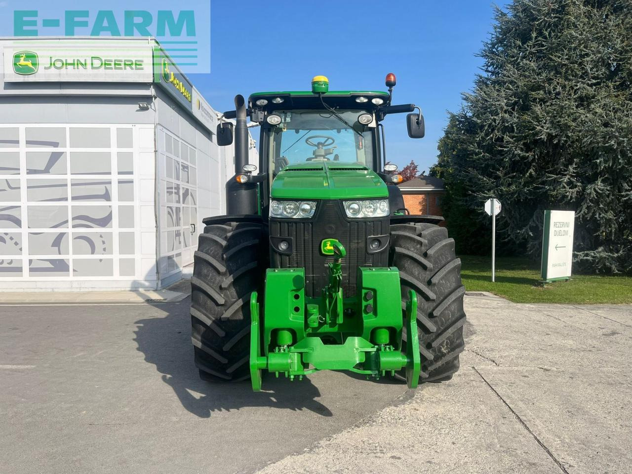 John Deere 8370R - טרקטור חקלאי: תמונה 1 John Deere 8370R - טרקטור חקלאי: תמונה 1