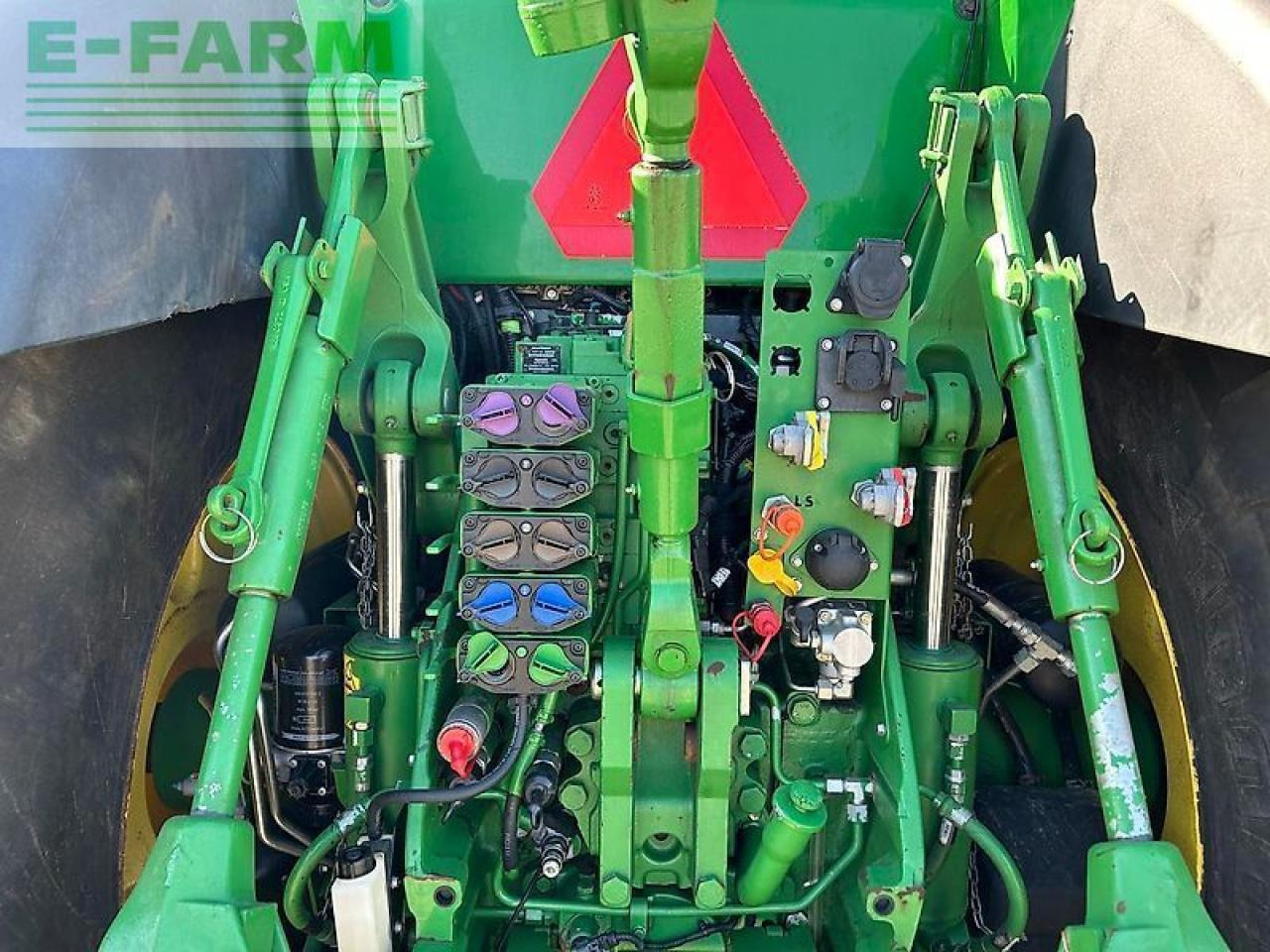 John Deere 8370r - טרקטור חקלאי: תמונה 5 John Deere 8370r - טרקטור חקלאי: תמונה 5
