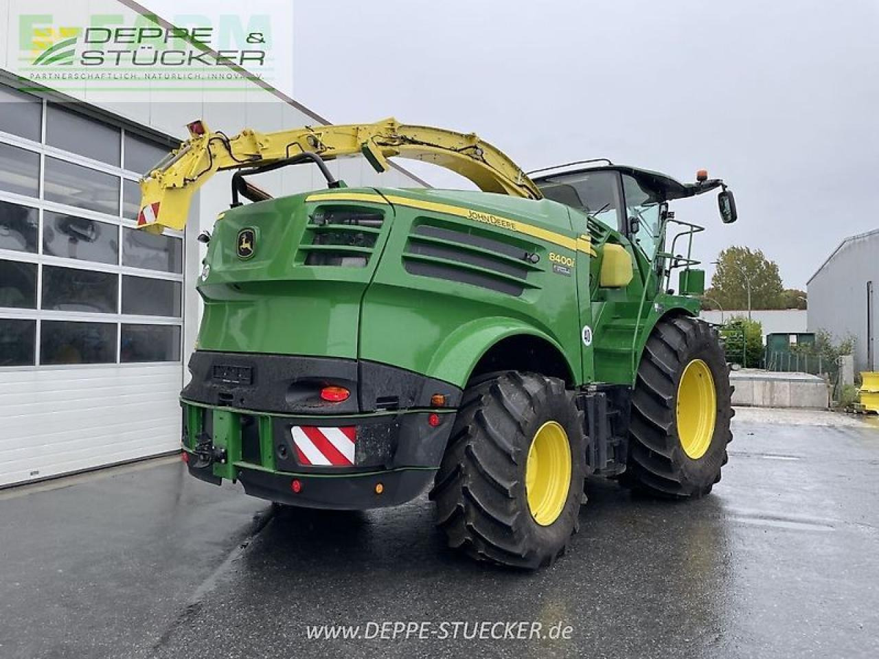 John Deere 8400i mit kemper 375 - מקצרת מספוא: תמונה 3 John Deere 8400i mit kemper 375 - מקצרת מספוא: תמונה 3