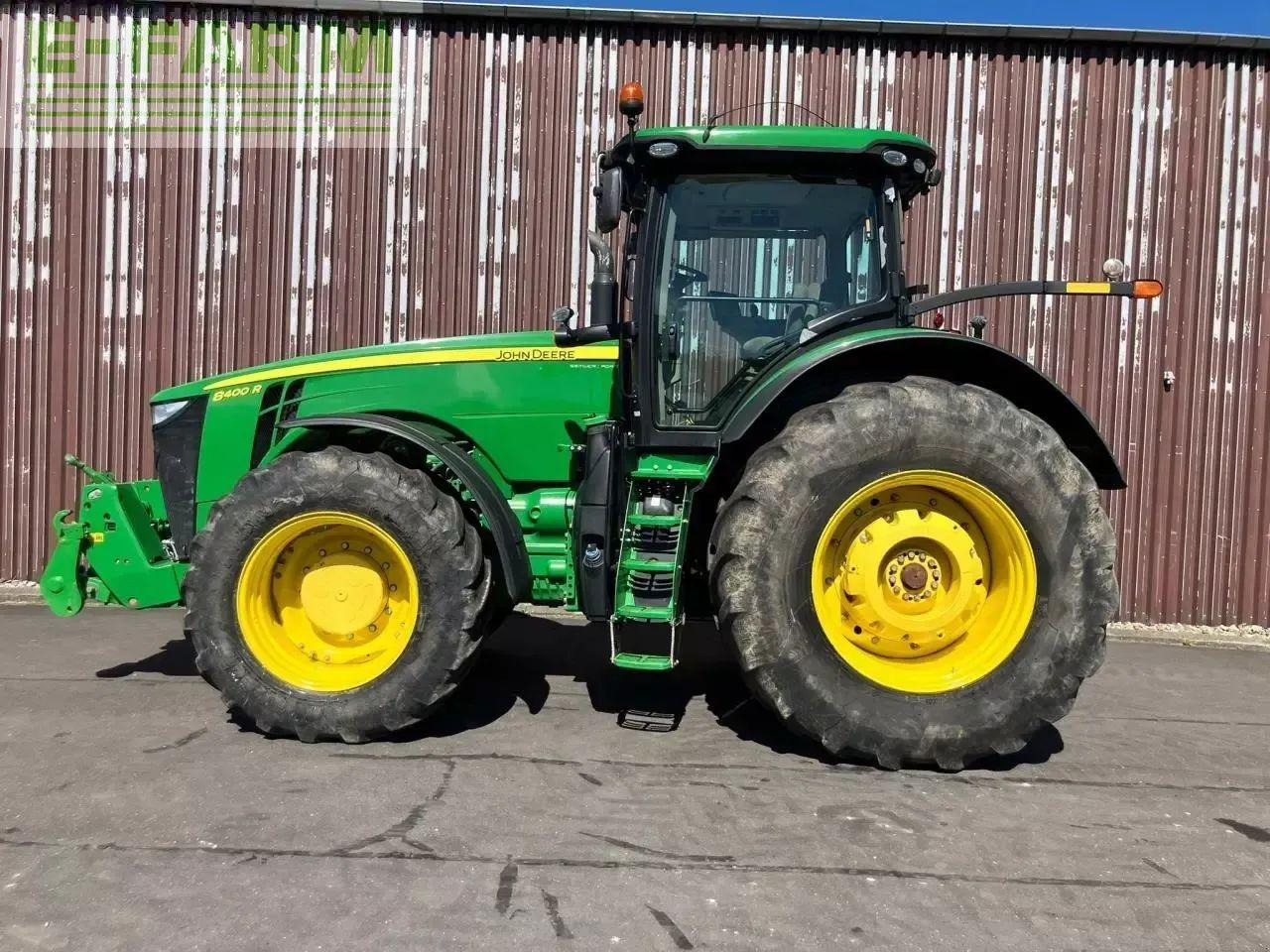 טרקטור חקלאי John Deere 8400r: תמונה 7