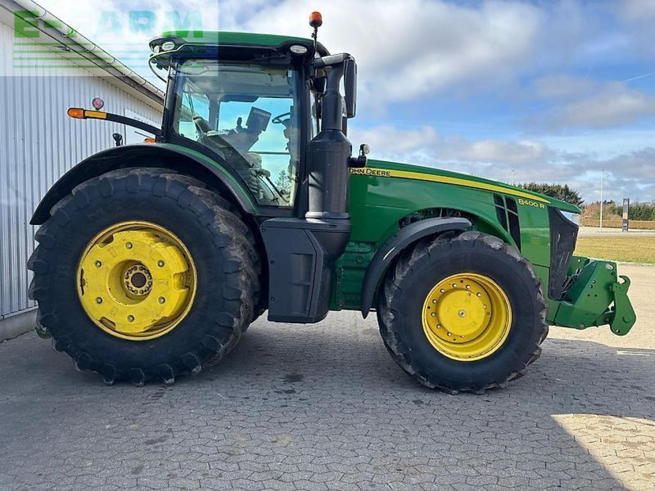 John Deere 8400r - טרקטור חקלאי: תמונה 2 John Deere 8400r - טרקטור חקלאי: תמונה 2