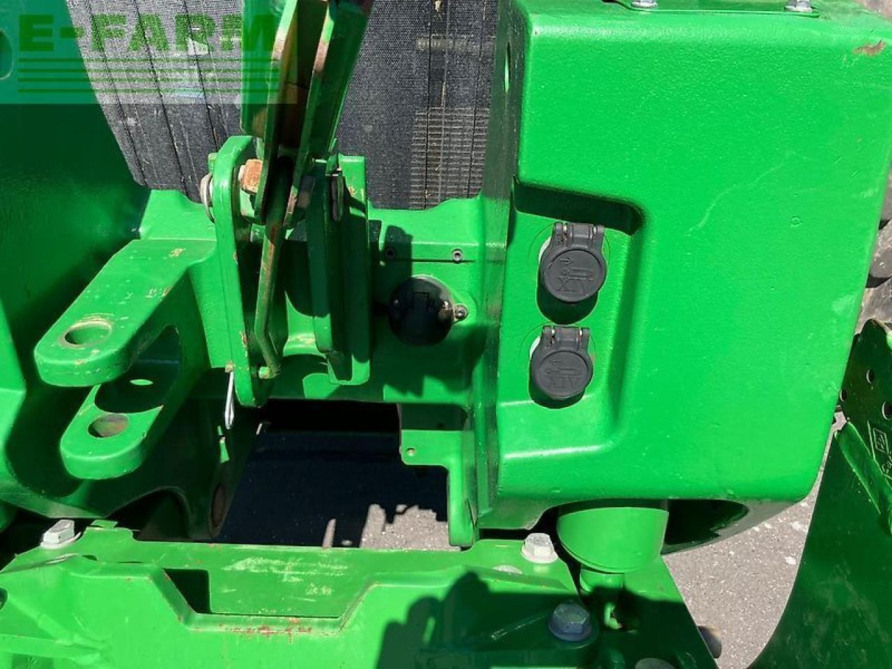 טרקטור חקלאי John Deere 8400r: תמונה 14