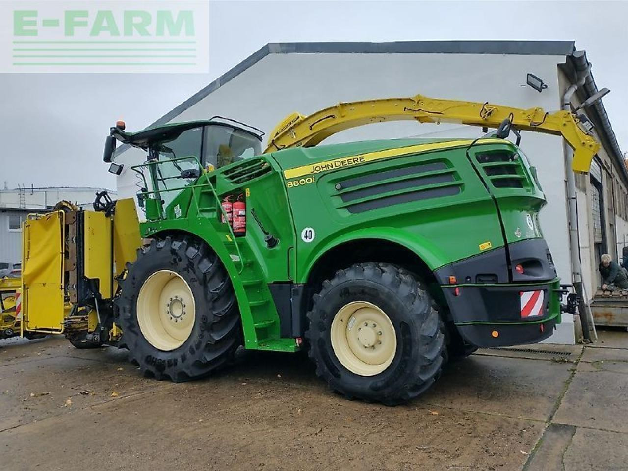John Deere 8600 - מקצרת מספוא: תמונה 2 John Deere 8600 - מקצרת מספוא: תמונה 2