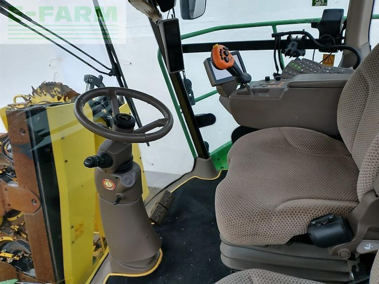 John Deere 8600 - מקצרת מספוא: תמונה 4 John Deere 8600 - מקצרת מספוא: תמונה 4