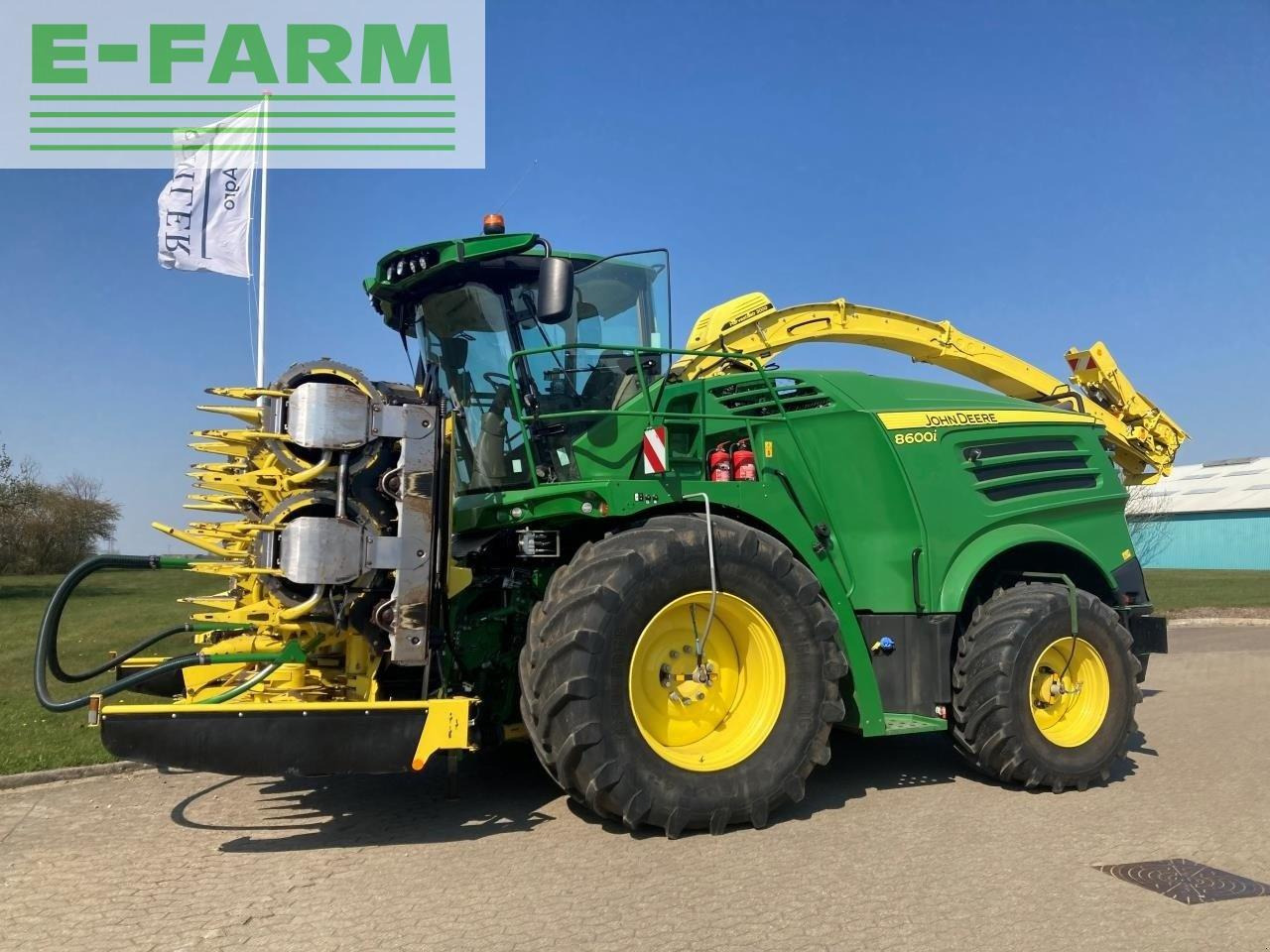 John Deere 8600i - צרופת מקצרת מספוא: תמונה 1 John Deere 8600i - צרופת מקצרת מספוא: תמונה 1