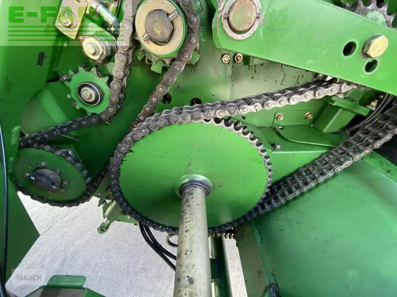 מכונת צרור מרובעת John Deere 864: תמונה 15