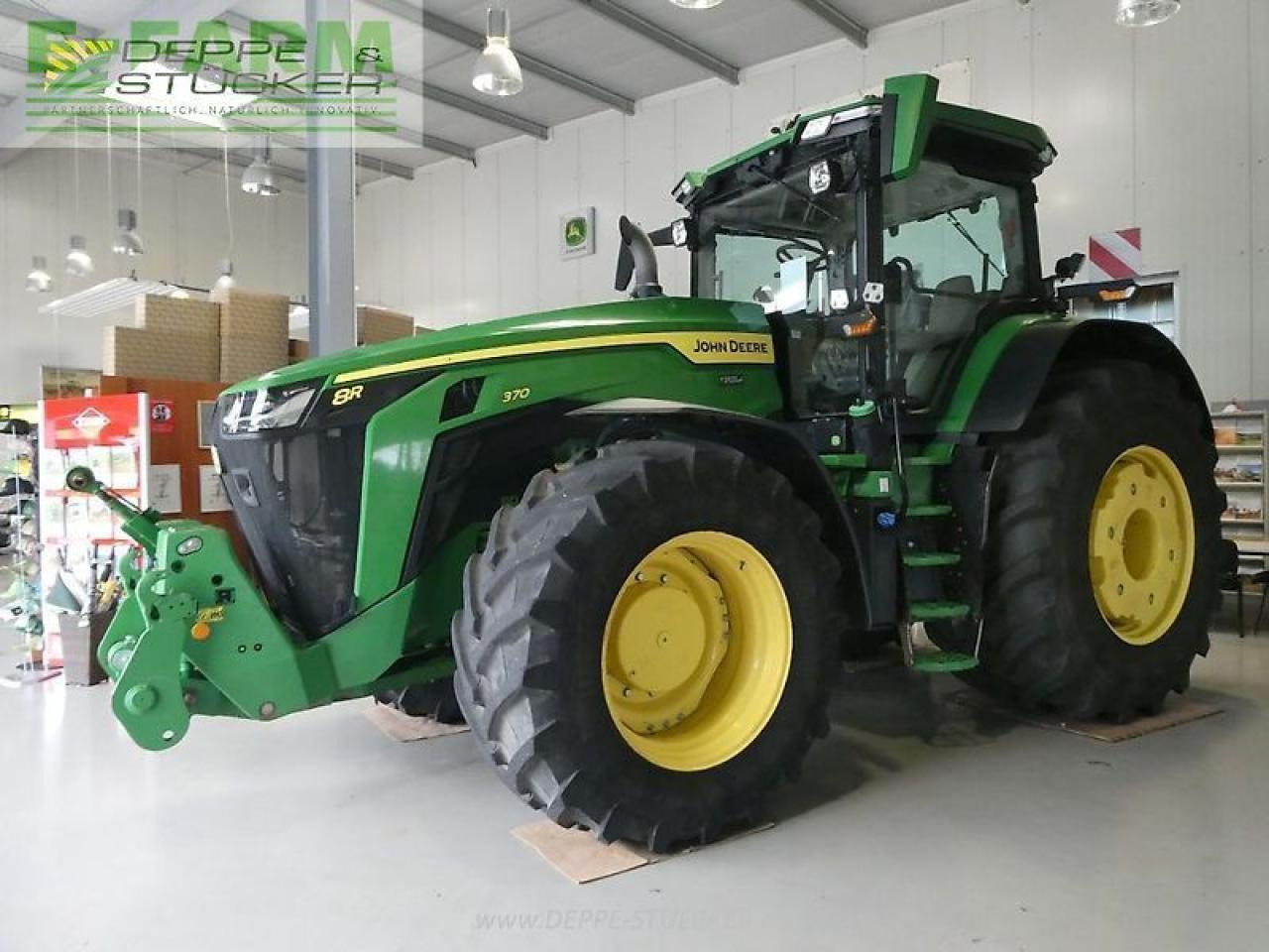John Deere 8r 370 - טרקטור חקלאי: תמונה 1 John Deere 8r 370 - טרקטור חקלאי: תמונה 1