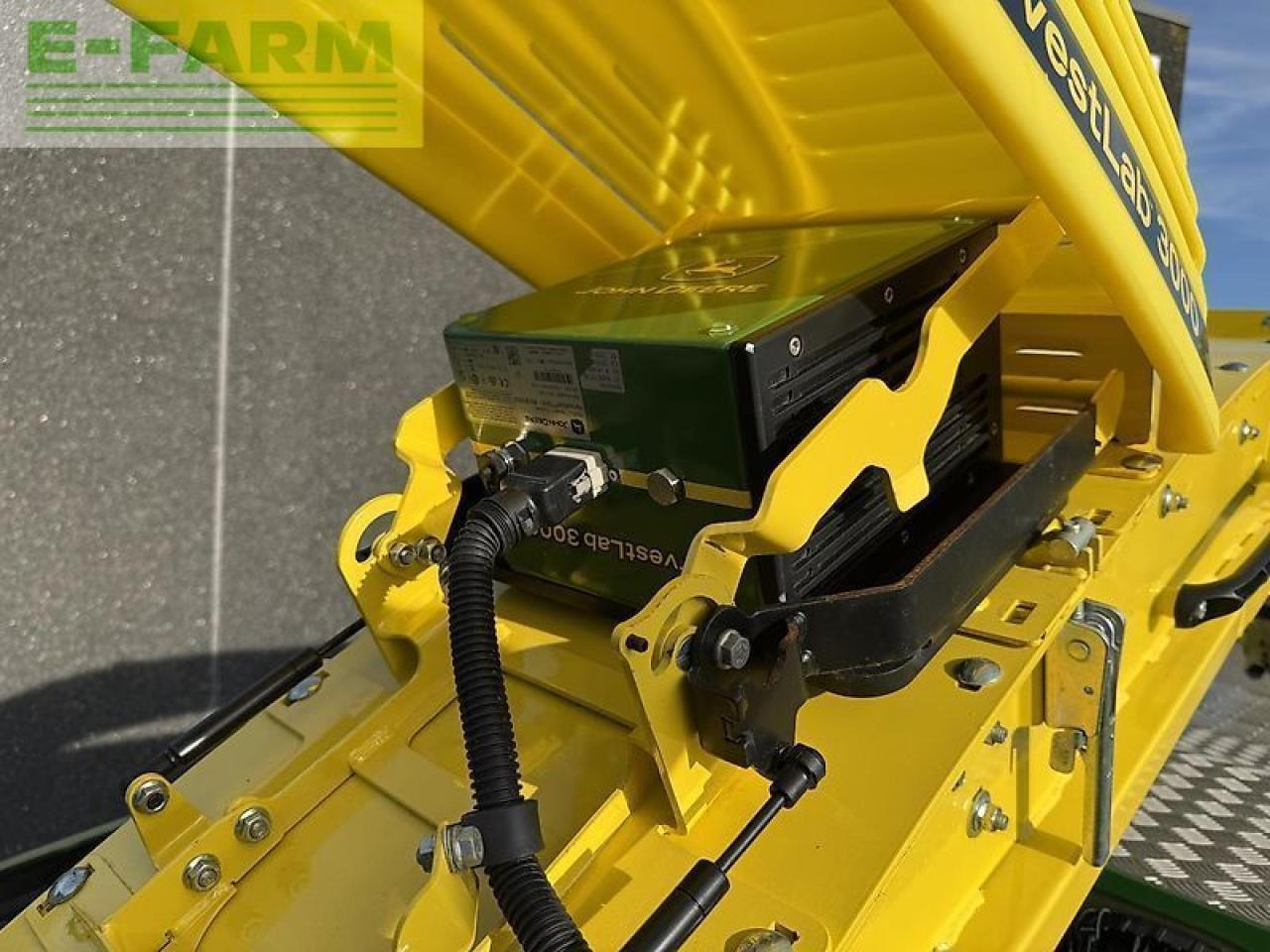 John Deere 9800 - מקצרת מספוא: תמונה 4 John Deere 9800 - מקצרת מספוא: תמונה 4