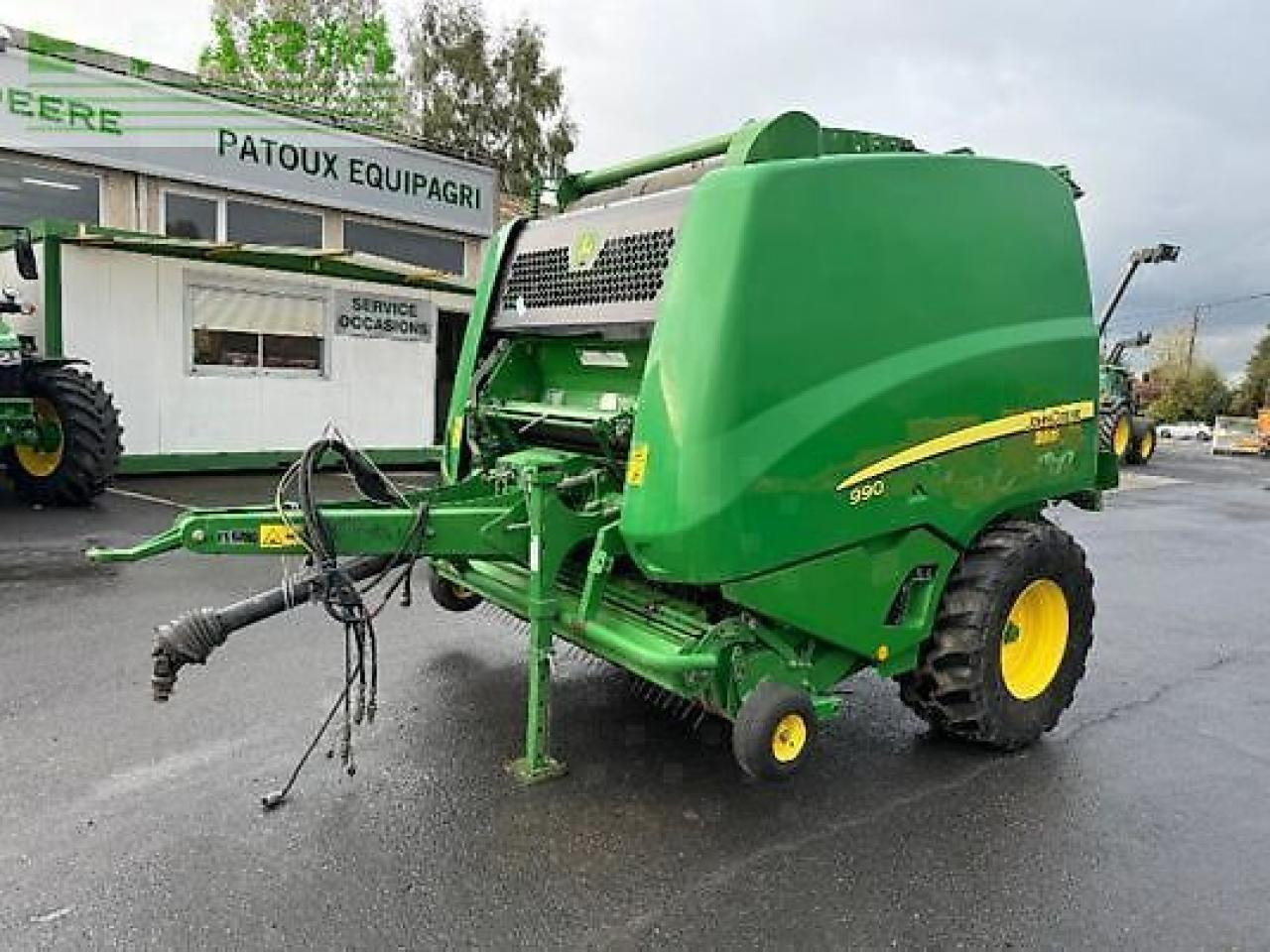 John Deere 990 hc - מכונת צרור מרובעת: תמונה 1 John Deere 990 hc - מכונת צרור מרובעת: תמונה 1