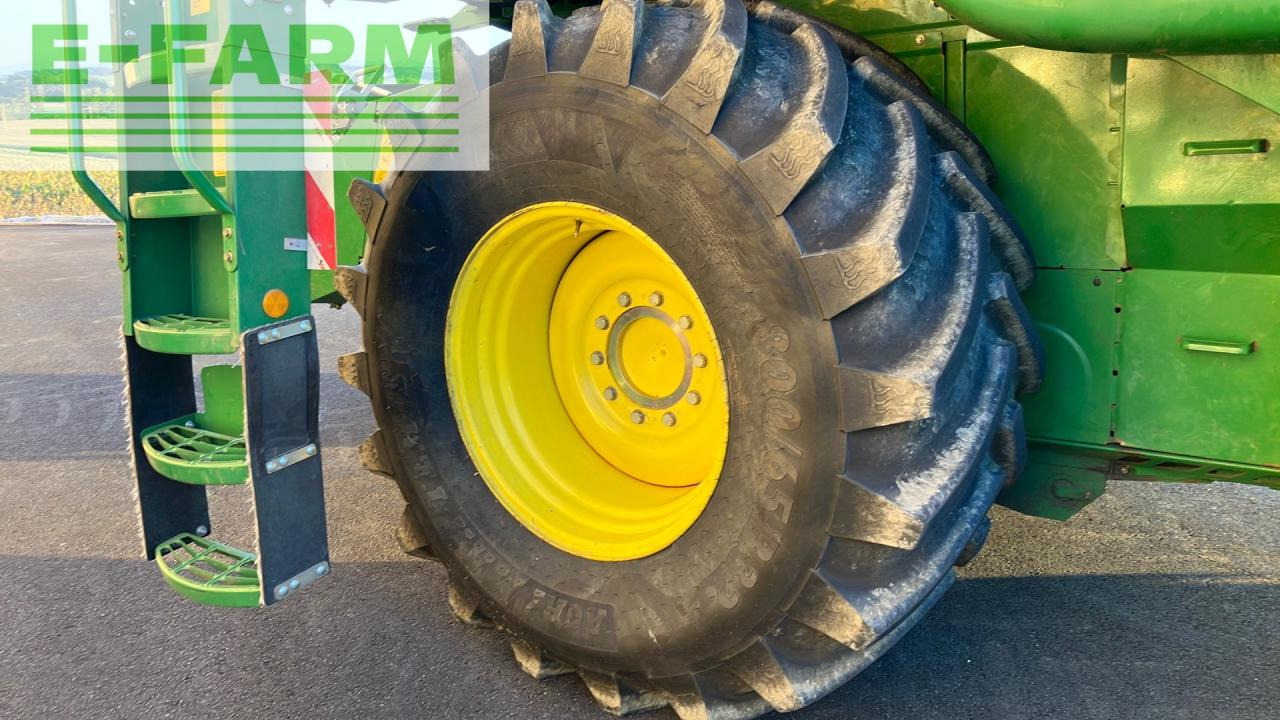 John Deere T550 HM - מקצרת קומבינה: תמונה 5 John Deere T550 HM - מקצרת קומבינה: תמונה 5