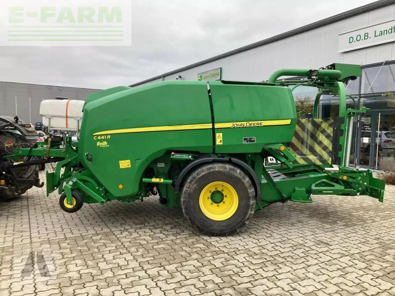 John Deere c441 r - מכונת צרור מרובעת: תמונה 3 John Deere c441 r - מכונת צרור מרובעת: תמונה 3