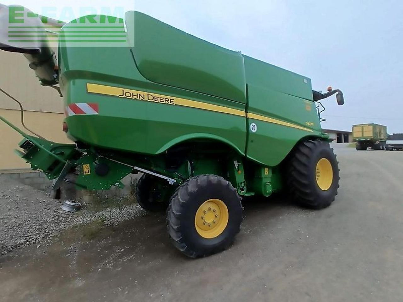 John Deere s680 hm mit geringhoff 630 variostar - מקצרת קומבינה: תמונה 4 John Deere s680 hm mit geringhoff 630 variostar - מקצרת קומבינה: תמונה 4