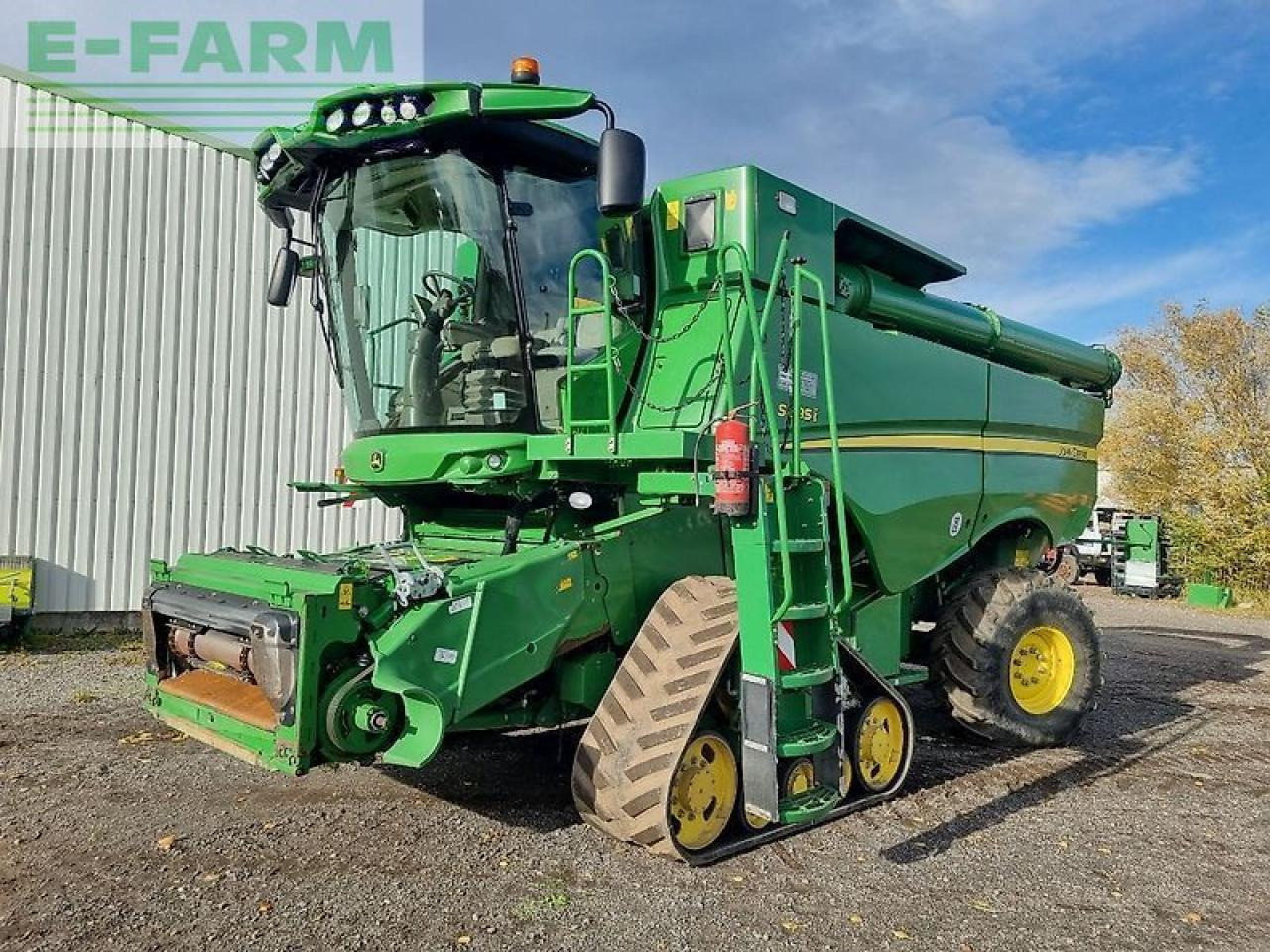 John Deere s685i my16 prod 20 - מקצרת קומבינה: תמונה 2 John Deere s685i my16 prod 20 - מקצרת קומבינה: תמונה 2