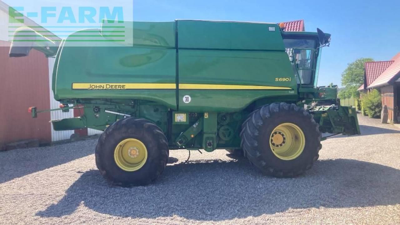John Deere s690i - מקצרת קומבינה: תמונה 3 John Deere s690i - מקצרת קומבינה: תמונה 3