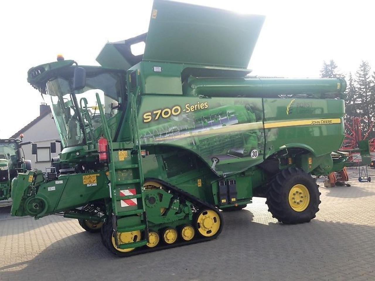 John Deere s780 i mit 630x schneidwerk - מקצרת קומבינה: תמונה 2 John Deere s780 i mit 630x schneidwerk - מקצרת קומבינה: תמונה 2