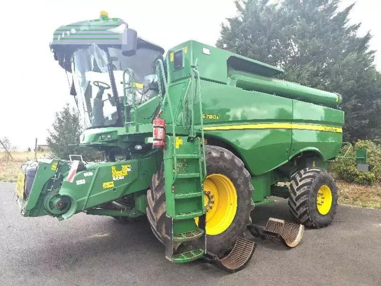 John Deere s780 - מקצרת קומבינה: תמונה 2 John Deere s780 - מקצרת קומבינה: תמונה 2