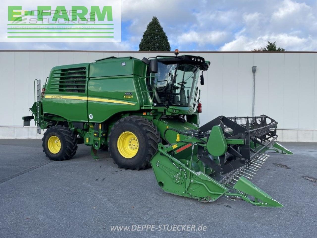 John Deere t550 mit 622r - מקצרת קומבינה: תמונה 1 John Deere t550 mit 622r - מקצרת קומבינה: תמונה 1