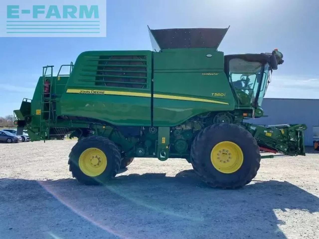 John Deere t560 hm - מקצרת קומבינה: תמונה 4 John Deere t560 hm - מקצרת קומבינה: תמונה 4