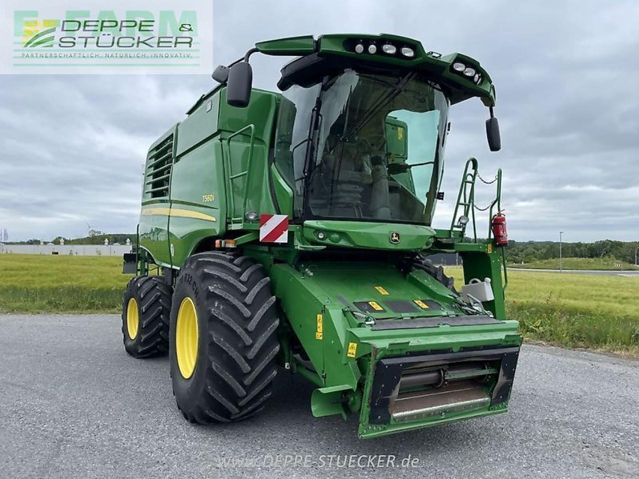 John Deere t560 mit 722pf - מקצרת קומבינה: תמונה 5 John Deere t560 mit 722pf - מקצרת קומבינה: תמונה 5