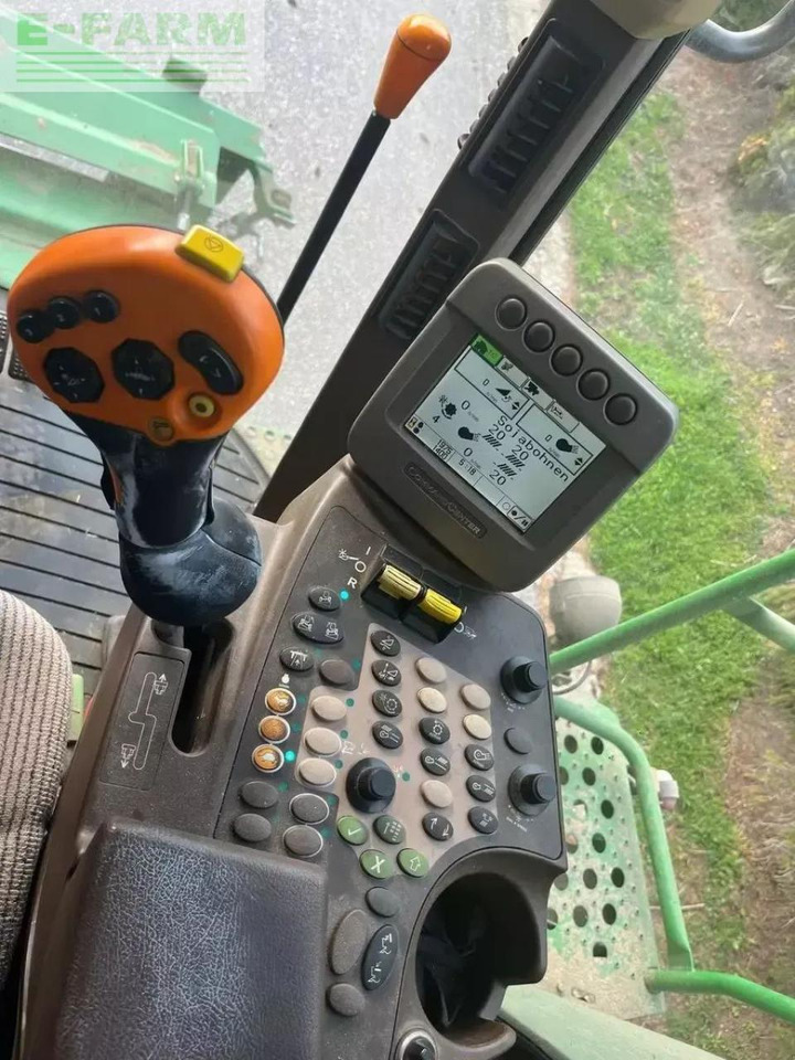 John Deere t560 - מקצרת קומבינה: תמונה 2 John Deere t560 - מקצרת קומבינה: תמונה 2