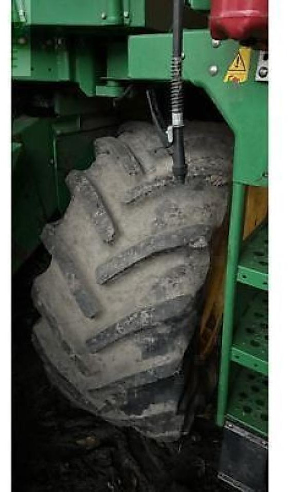 John Deere t560 - מקצרת קומבינה: תמונה 2 John Deere t560 - מקצרת קומבינה: תמונה 2
