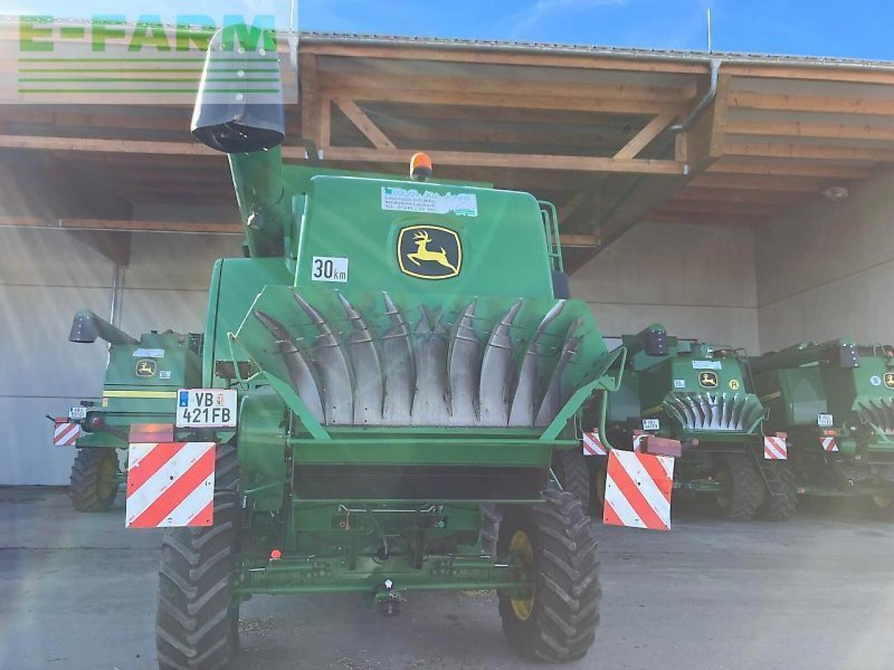 John Deere t560hm - מקצרת קומבינה: תמונה 5 John Deere t560hm - מקצרת קומבינה: תמונה 5