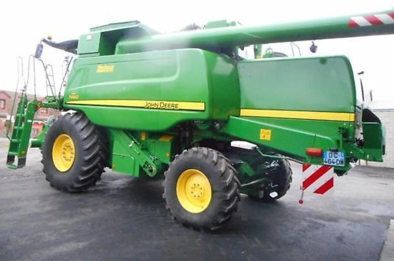 John Deere t660 - מקצרת קומבינה: תמונה 4 John Deere t660 - מקצרת קומבינה: תמונה 4