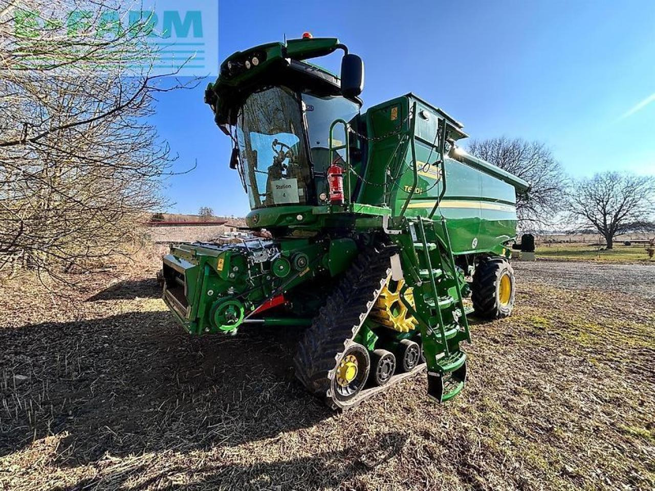 John Deere t670i - מקצרת קומבינה: תמונה 1 John Deere t670i - מקצרת קומבינה: תמונה 1