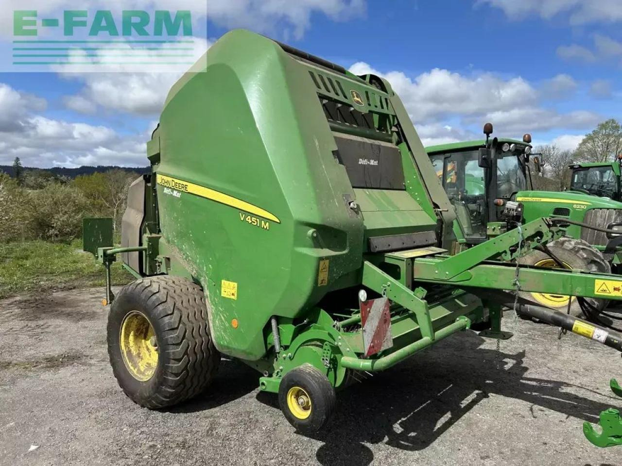 John Deere v 451 m maxicut 13 couteaux - מכונת צרור מרובעת: תמונה 2 John Deere v 451 m maxicut 13 couteaux - מכונת צרור מרובעת: תמונה 2