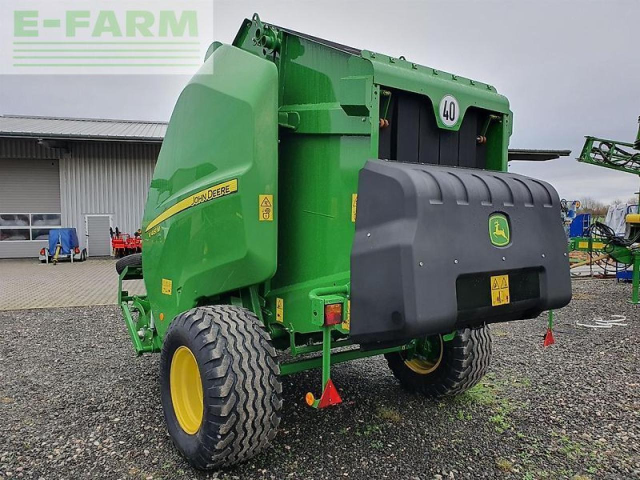 John Deere v461m demo - מכונת צרור מרובעת: תמונה 3 John Deere v461m demo - מכונת צרור מרובעת: תמונה 3