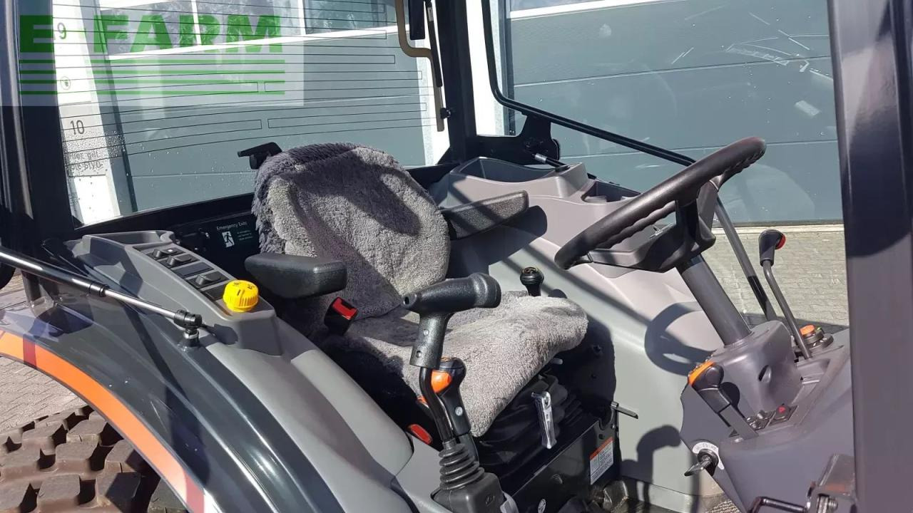 Kioti dk4520 - טרקטור חקלאי: תמונה 4 Kioti dk4520 - טרקטור חקלאי: תמונה 4