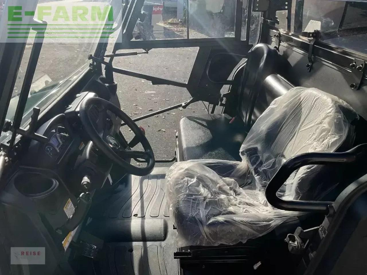 Kioti k9 2400 - טרקטור חקלאי: תמונה 5 Kioti k9 2400 - טרקטור חקלאי: תמונה 5