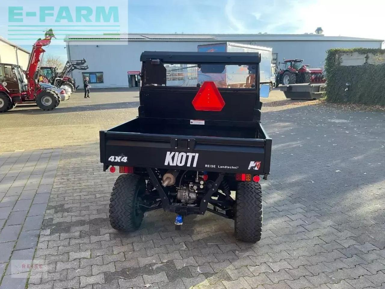 Kioti k9 2400 - טרקטור חקלאי: תמונה 4 Kioti k9 2400 - טרקטור חקלאי: תמונה 4