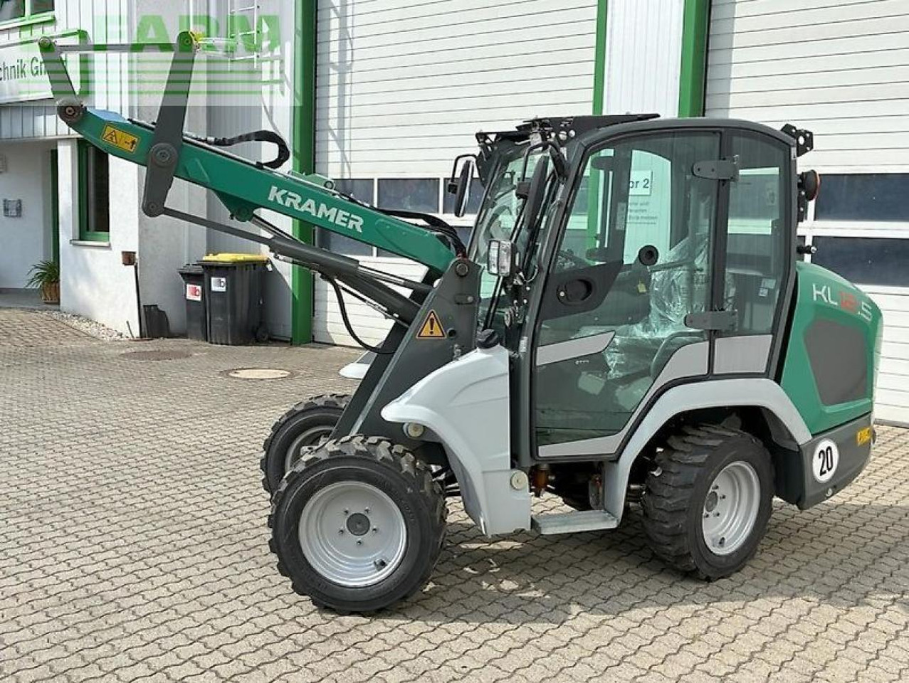 Kramer kl12.5 neu lagermaschine - מיני מחפר: תמונה 1 Kramer kl12.5 neu lagermaschine - מיני מחפר: תמונה 1