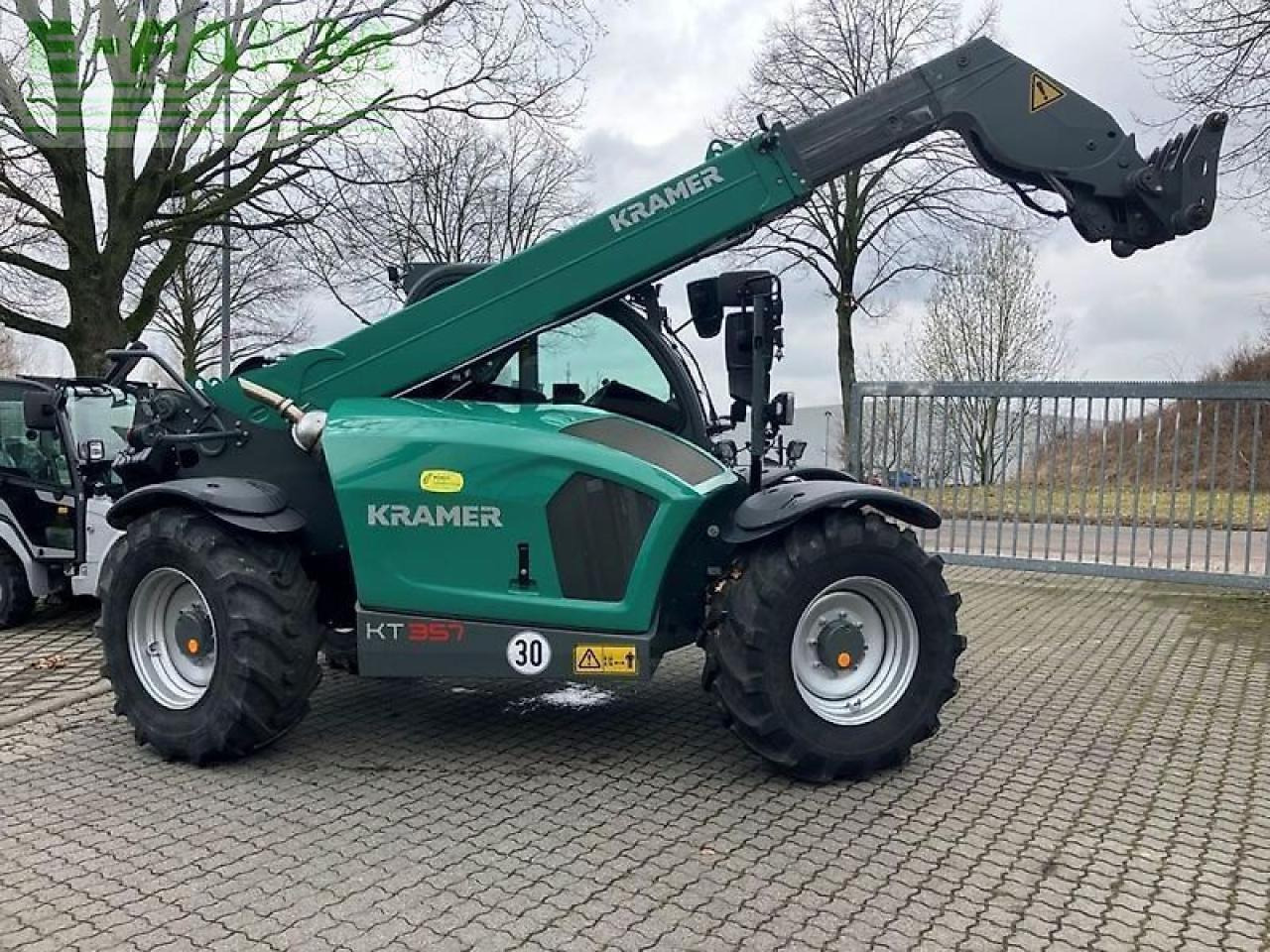 Kramer kt 357 - מפעיל טלסקופי: תמונה 2 Kramer kt 357 - מפעיל טלסקופי: תמונה 2