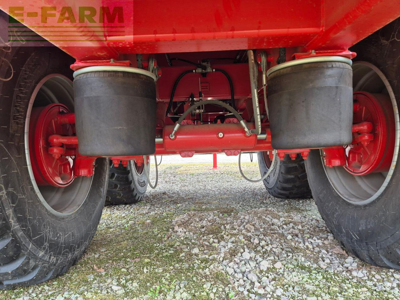 Krampe BIG BODY 750 - מסיר פסולת/ קרון נגרר חקלאי: תמונה 5 Krampe BIG BODY 750 - מסיר פסולת/ קרון נגרר חקלאי: תמונה 5