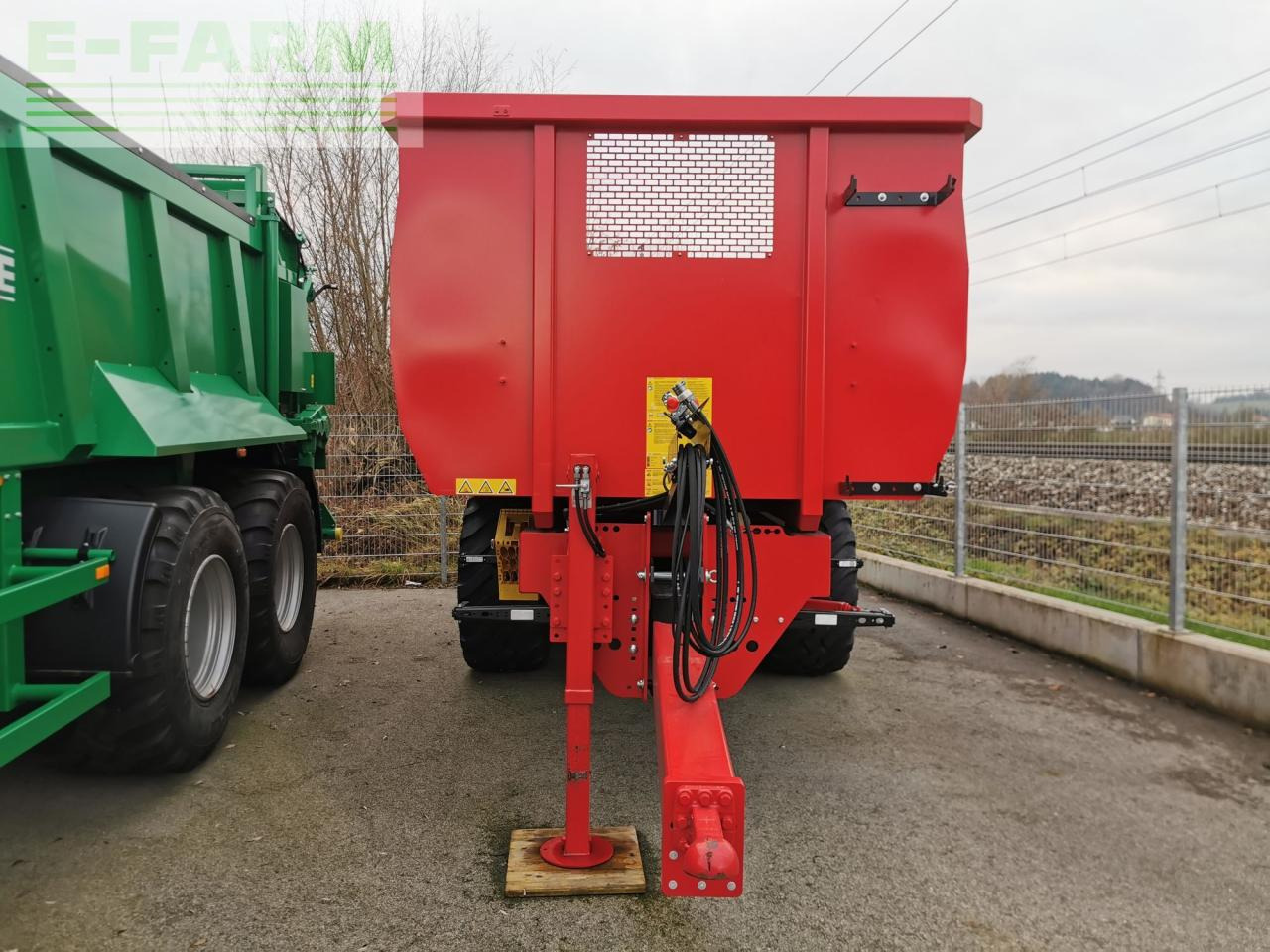 Krampe Big Body 540 - מסיר פסולת/ קרון נגרר חקלאי: תמונה 2 Krampe Big Body 540 - מסיר פסולת/ קרון נגרר חקלאי: תמונה 2