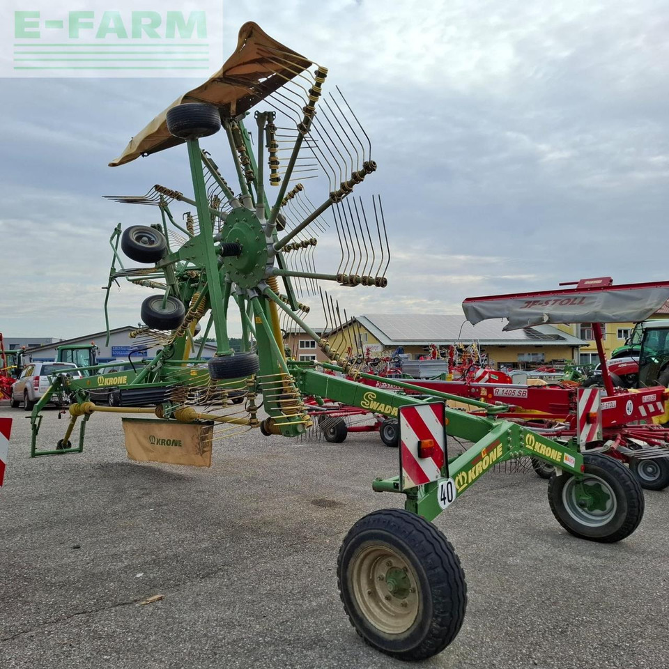 גורף/ מגרפה Krone Schwader: תמונה 6 גורף/ מגרפה Krone Schwader: תמונה 6