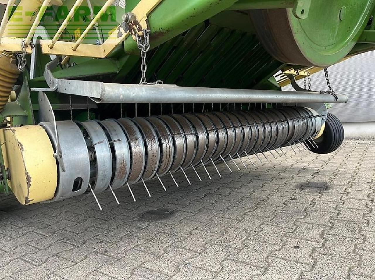 Krone big pack 120-80 - מכונת צרור מרובעת: תמונה 5 Krone big pack 120-80 - מכונת צרור מרובעת: תמונה 5