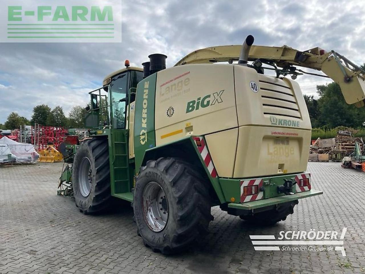Krone big x 700 + easycollect 903 + easyflow - מקצרת מספוא: תמונה 4 Krone big x 700 + easycollect 903 + easyflow - מקצרת מספוא: תמונה 4