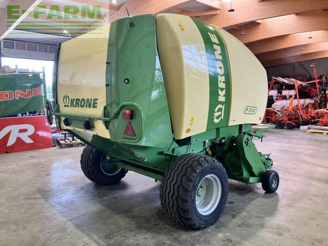 Krone comprima f 125 xc - מכונת צרור מרובעת: תמונה 3 Krone comprima f 125 xc - מכונת צרור מרובעת: תמונה 3