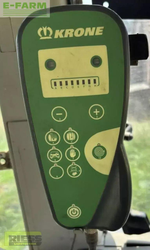 Krone comprima f 125 xc - מכונת צרור מרובעת: תמונה 4 Krone comprima f 125 xc - מכונת צרור מרובעת: תמונה 4