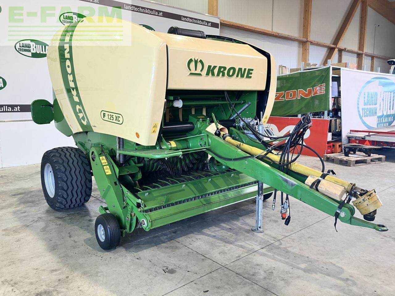 Krone comprima f 125 xc - מכונת צרור מרובעת: תמונה 2 Krone comprima f 125 xc - מכונת צרור מרובעת: תמונה 2
