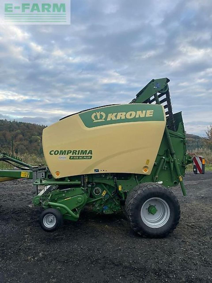 Krone comprima f 155 xc plus - מכונת צרור מרובעת: תמונה 1 Krone comprima f 155 xc plus - מכונת צרור מרובעת: תמונה 1