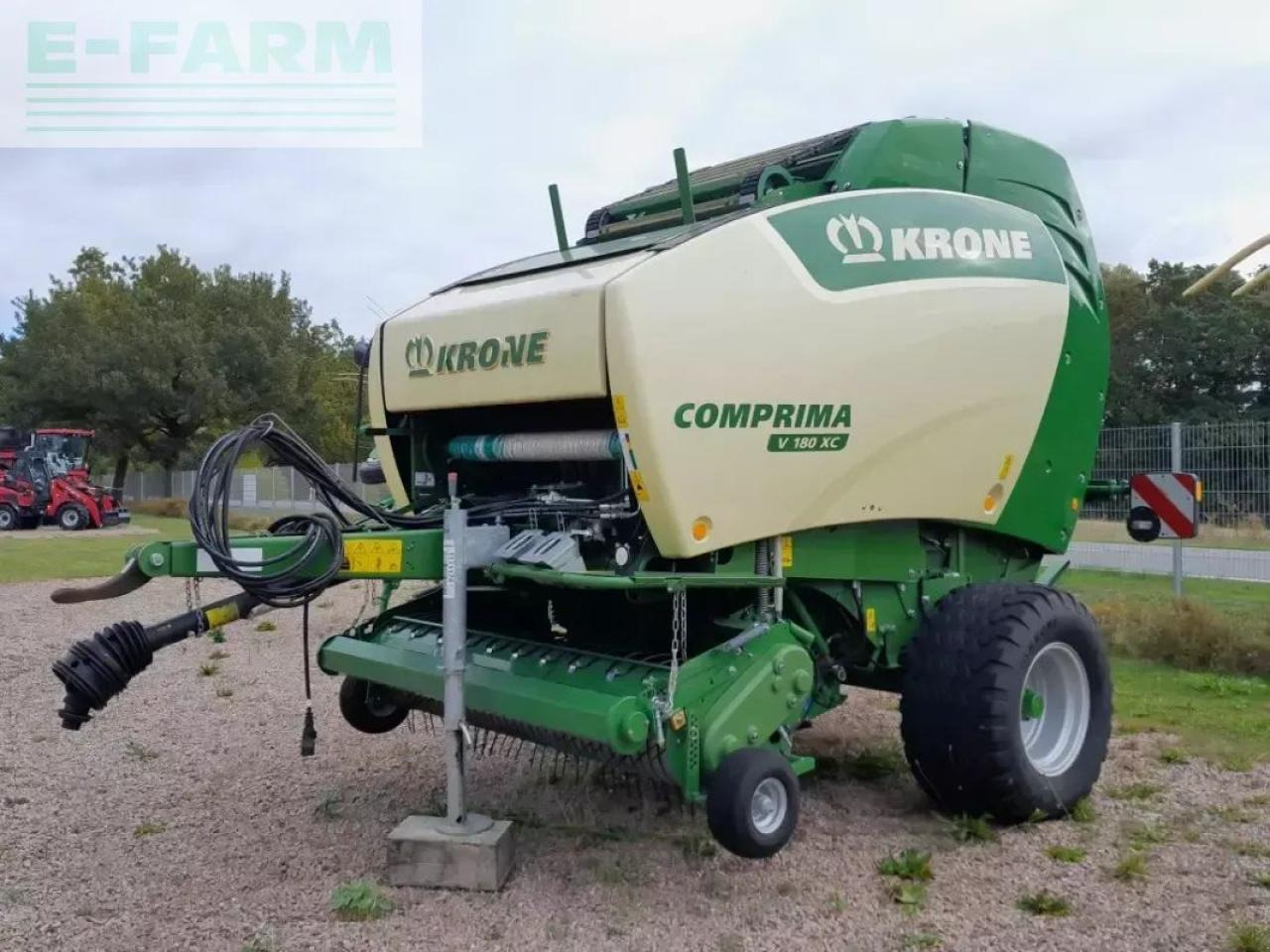 Krone comprima v 180 xc - מכונת צרור מרובעת: תמונה 1 Krone comprima v 180 xc - מכונת צרור מרובעת: תמונה 1