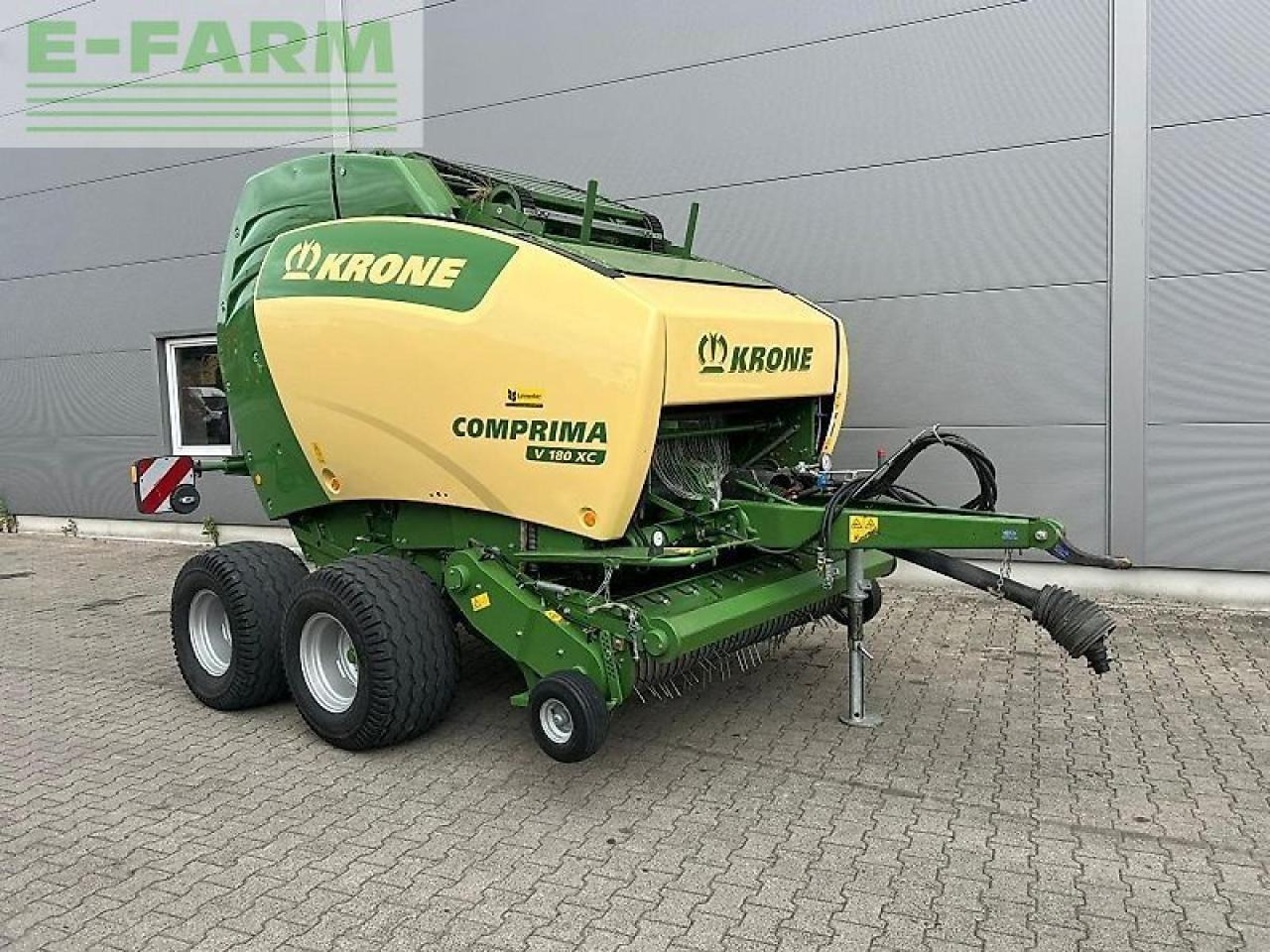 Krone comprima v 180 xc - מכונת צרור מרובעת: תמונה 1 Krone comprima v 180 xc - מכונת צרור מרובעת: תמונה 1