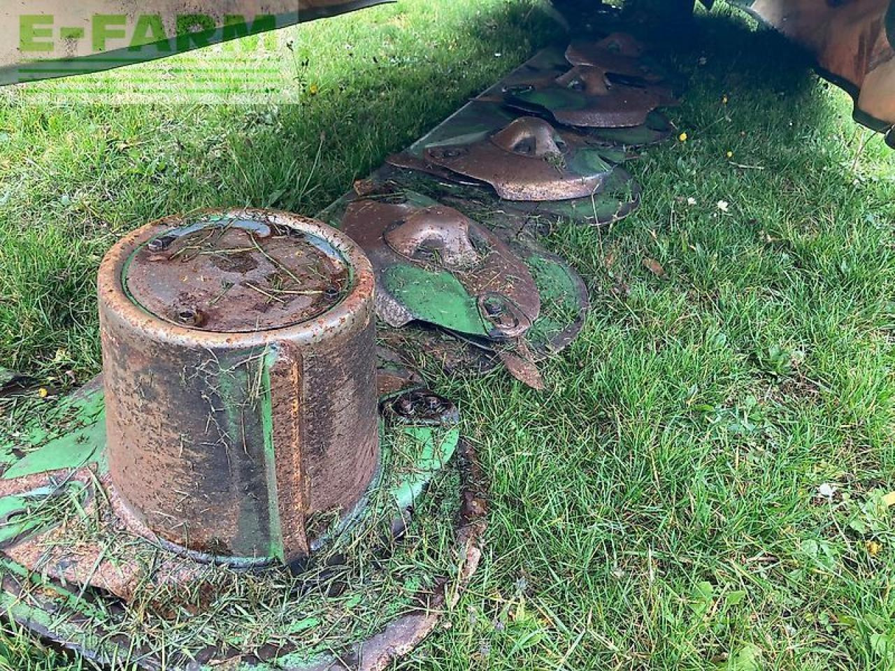 Krone easy cut b 890 - מכסחה: תמונה 3 Krone easy cut b 890 - מכסחה: תמונה 3