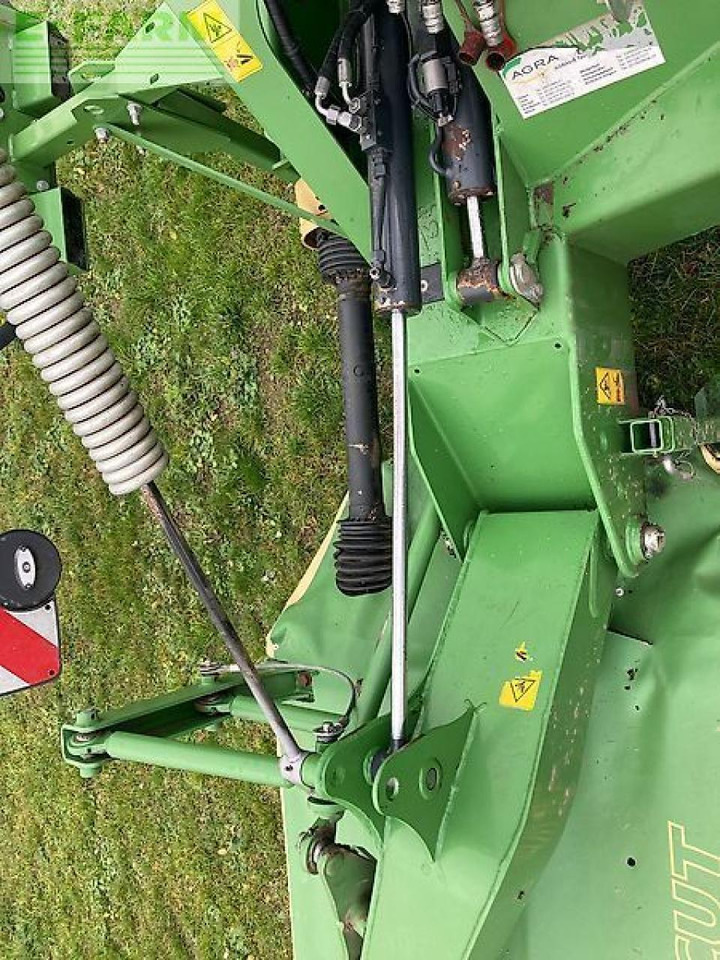 Krone easy cut b 890 - מכסחה: תמונה 5 Krone easy cut b 890 - מכסחה: תמונה 5