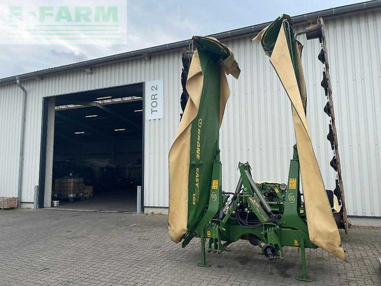 Krone easy cut b 970 - מכסחה: תמונה 1 Krone easy cut b 970 - מכסחה: תמונה 1